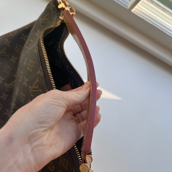 Louis Vuitton Purse *read description!* - Picture 6 of 9
